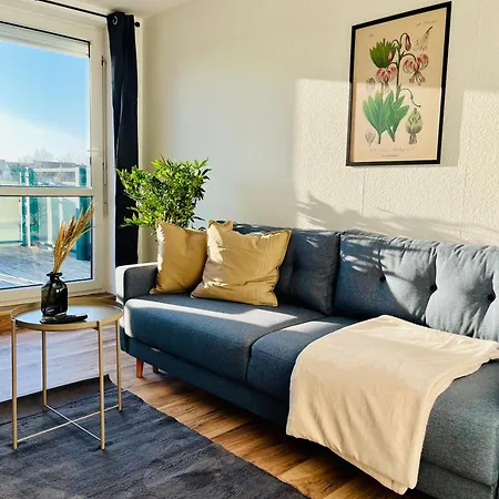 Wohlfuhl-apartment Mareiki*balkon*stellplatz*wifi* * Erfurt